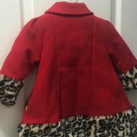 Stunning red fashionista wool coat, faux fur trim - Picture 2 of 3